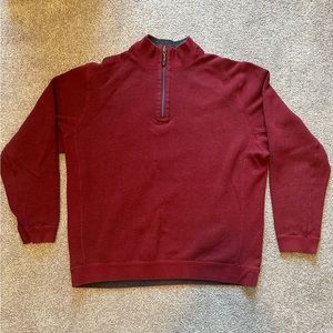 Tommy Bahama red size medium half-zip. Very good used condition.